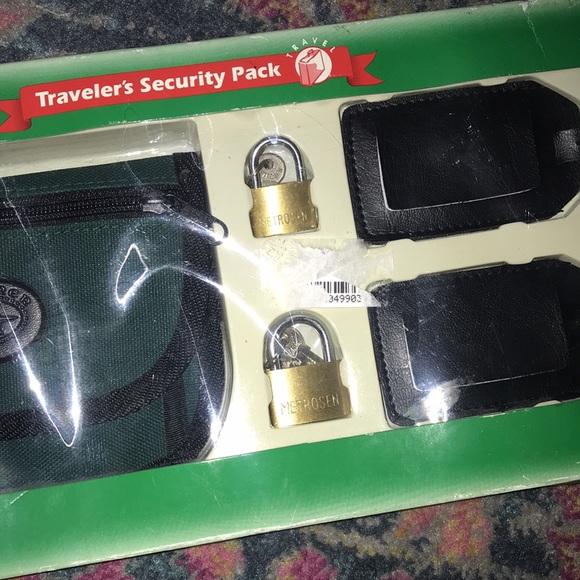 NWT Vintage Travelers Security Pack - Picture 3 of 6